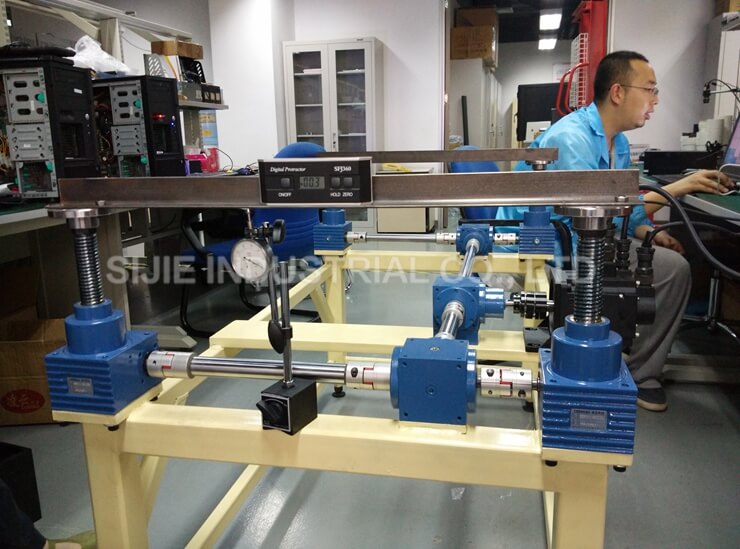 ball screw jack system